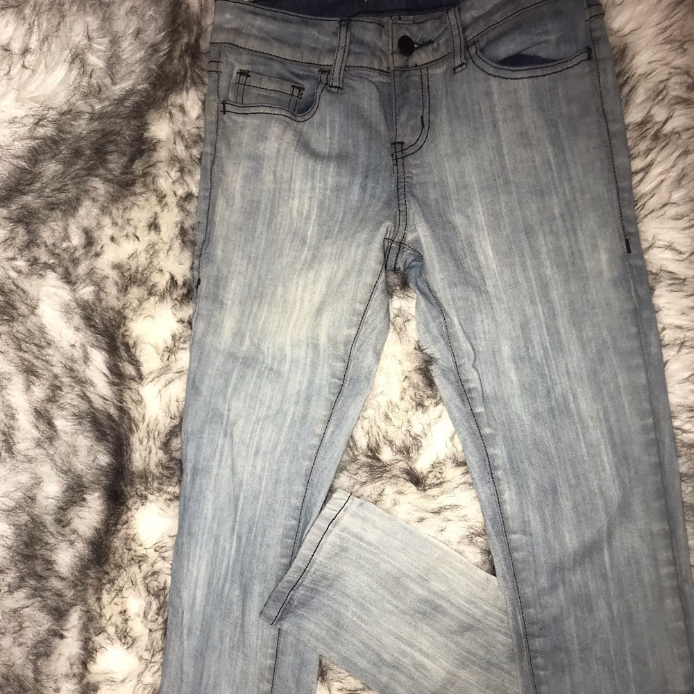 Light wash skinny denim jeans size 26